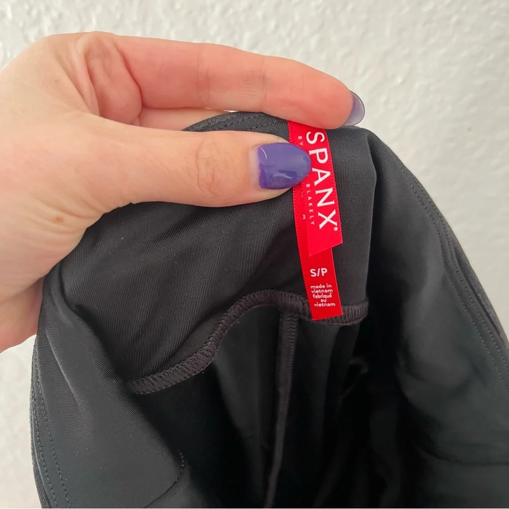 Spanx Faux Leather Moto Leggings Black Size Small - Picture 9 of 11